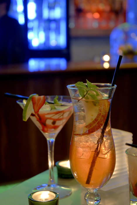 Kawana Waters Hotel - Tourism Gold Coast 5