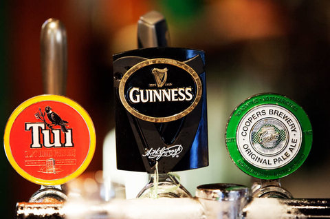 O'Malley's Irish Pub - Tourism Gold Coast 3