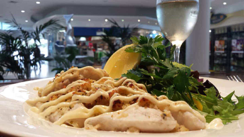 O'Malley's Irish Pub - Tourism Gold Coast 4