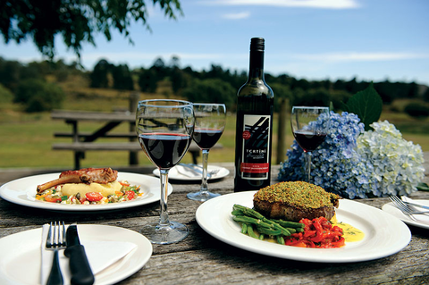 Sutton Forest Inn - Tourism Gold Coast 1