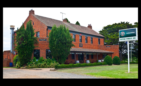Sutton Forest Inn - Tourism Gold Coast 4
