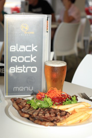 The North Shore Tavern - Tourism Gold Coast 3