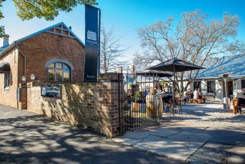Union Bank Wine Bar - Tourism Gold Coast 7