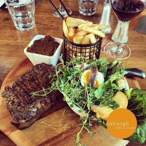 Edinburgh Hotel & Cellars - Tourism Gold Coast 1