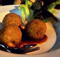 Via Napoli Pizzeria - Tourism Gold Coast