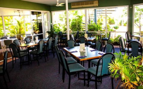 KBR’s Licensed Restaurant - Tourism Gold Coast 0