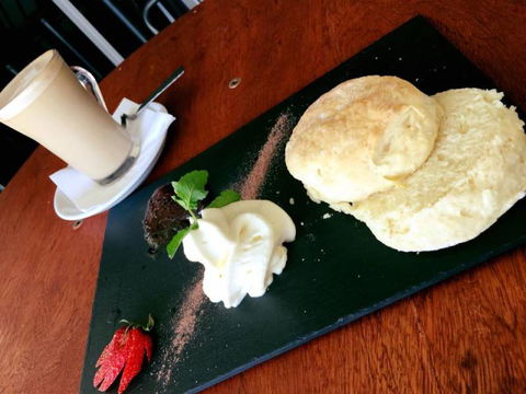 71 Wharf Restaurant - Tourism Gold Coast 3