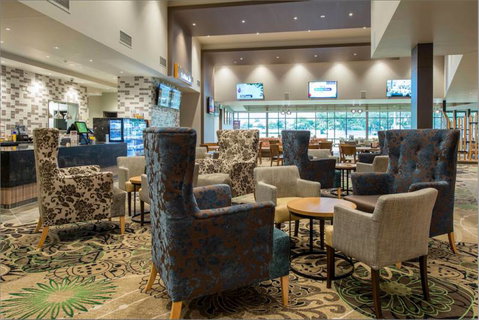 Frenchville Sports Club - Tourism Gold Coast 0
