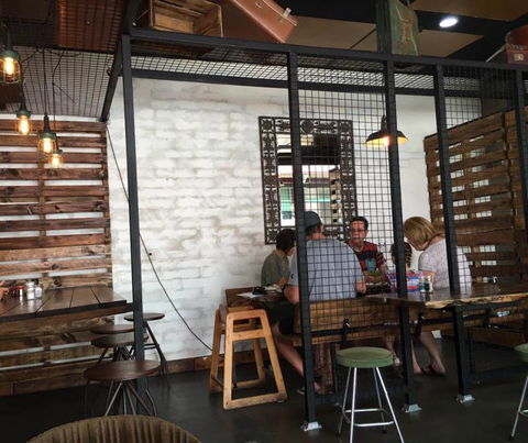 Page 27 Cafe - Tourism Gold Coast 0
