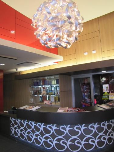 Fuller Sports Club - Tourism Gold Coast 1