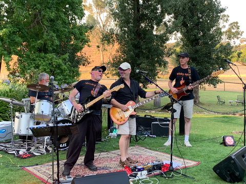 Angas Plains Wines Live In The Vines, With The Band -Wisky Jak - Gold Coast 2