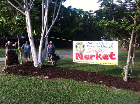 Mission Beach Markets - Tourism Gold Coast 0