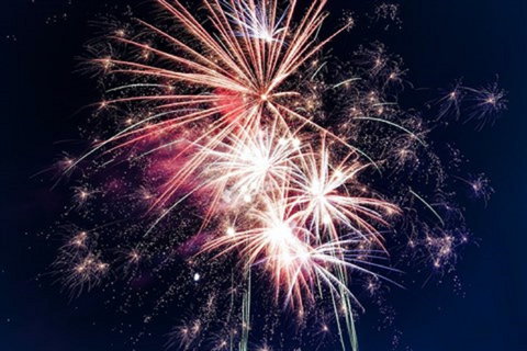 Corowa New Year Fireworks - Tourism Gold Coast 0