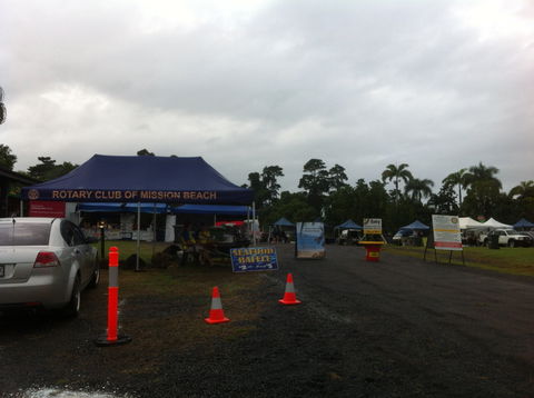 Mission Beach Monster Market - Tourism Gold Coast 1