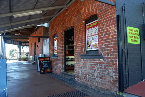 Four Iron Restaurant - Tourism Gold Coast 1