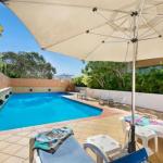 Santorini Twin Waters - Tourism Gold Coast 0