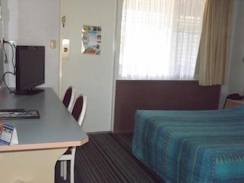 Golden Sands Motor Inn Forster - Tourism Gold Coast 4