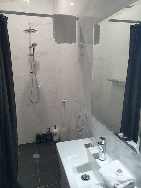 Hotel Blue - Tourism Gold Coast 5