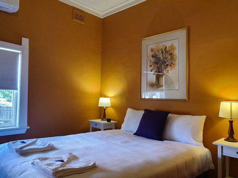 Hotel Blue - Tourism Gold Coast 3