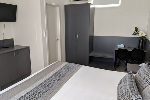 Dawson Motor Inn - Tourism Gold Coast 5