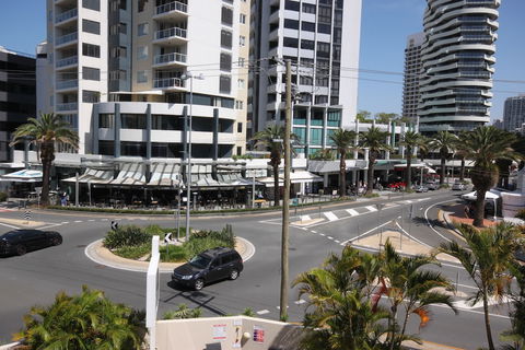 Aruba Beach Resort - Tourism Gold Coast 0