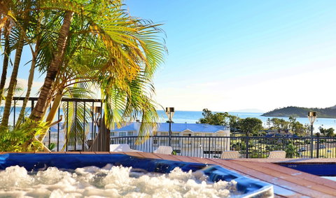 Whitsunday Terraces Hotel Airlie Beach - Tourism Gold Coast 2