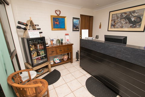 Country Pathfinder Motor Inn - Tourism Gold Coast 6
