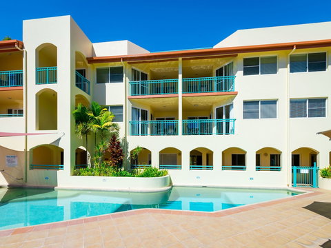 Shingley Beach Resort - Tourism Gold Coast 1