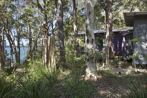 Eumarella Shores Noosa Lake Retreat - Tourism Gold Coast 3