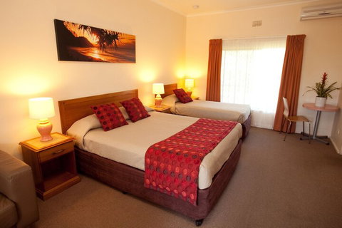 Byron Motor Lodge Motel - Tourism Gold Coast 3