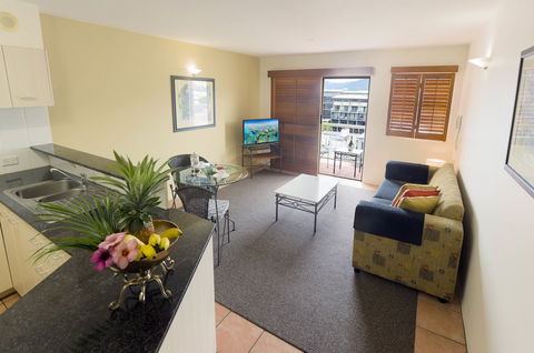 Inn Cairns Boutique Apartments - Tourism Gold Coast 5