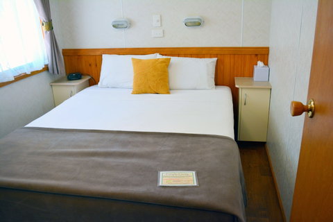 Nitmiluk Chalets - Tourism Gold Coast 3