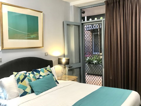 Mariners Court Hotel - Tourism Gold Coast 2