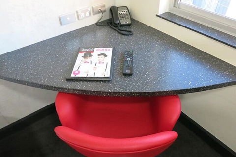 Arts Hotel - Tourism Gold Coast 5