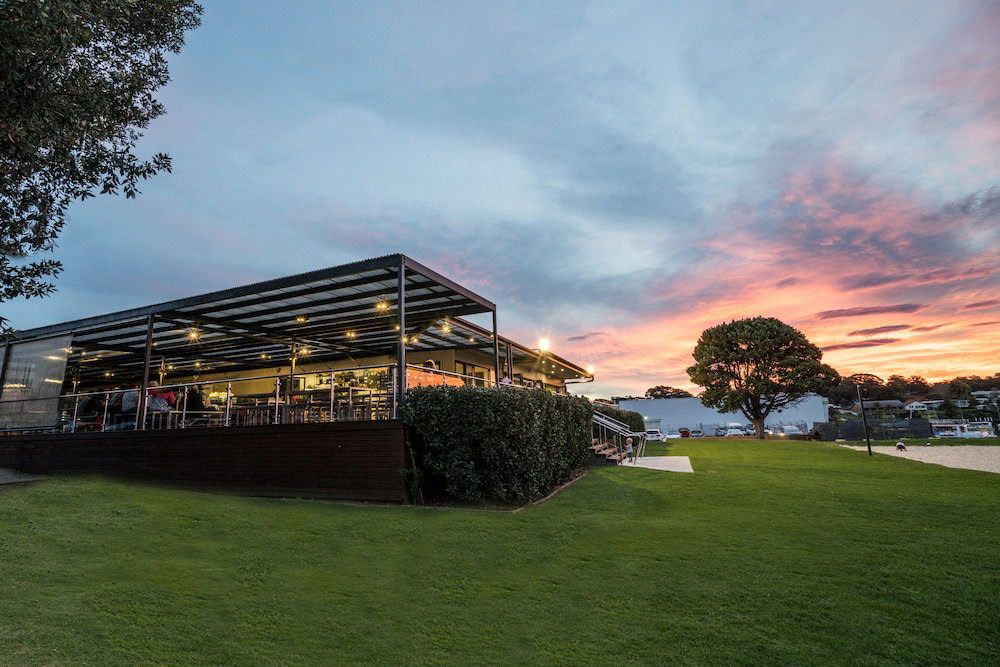 Huskisson NSW Tourism Gold Coast