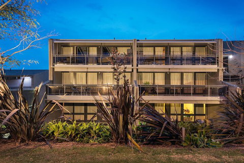 Horizon Apartments Narooma - Tourism Gold Coast 2