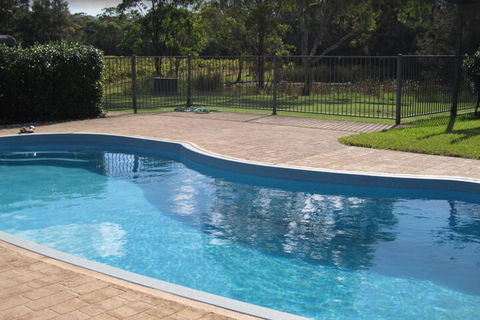 Hermitage Lodge - Tourism Gold Coast 5