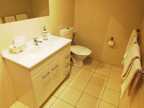 Edinburgh Motor Inn - Tourism Gold Coast 6