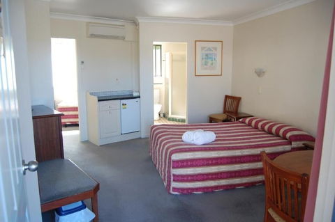 Elite Motor Inn - Tourism Gold Coast 3