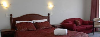 Elite Motor Inn - Tourism Gold Coast 6