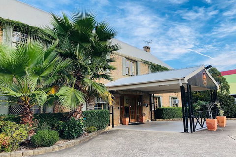 Campbelltown Colonial Motor Inn - Tourism Gold Coast 5