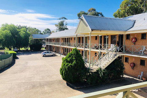 Campbelltown Colonial Motor Inn - Tourism Gold Coast 4