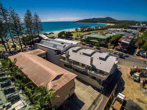 Bay Motel - Tourism Gold Coast 2