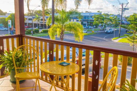 Ruskin House - Tourism Gold Coast 4