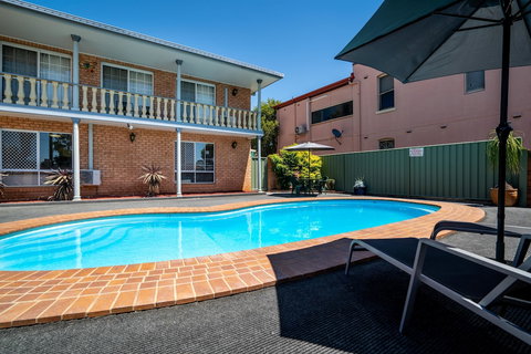 SureStay Hotel By Best Western Blue Diamond Motor Inn - Gold Coast 5