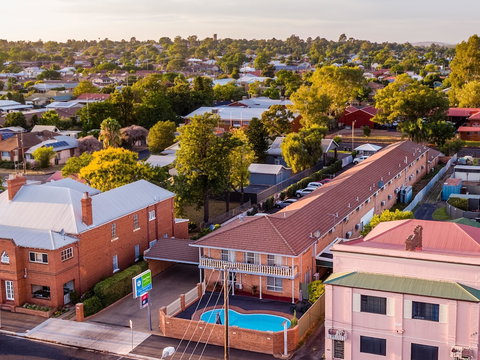 SureStay Hotel By Best Western Blue Diamond Motor Inn - Gold Coast 1