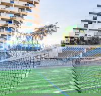 Central Hillcrest Apartment Hotel - Tourism Gold Coast