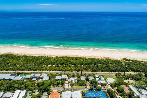 A PERFECT STAY - Allure - Tourism Gold Coast 1