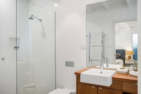 A PERFECT STAY - Allure - Tourism Gold Coast 6