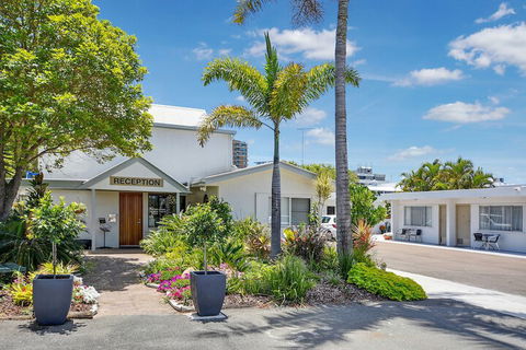 Top Spot Motel - Tourism Gold Coast 1